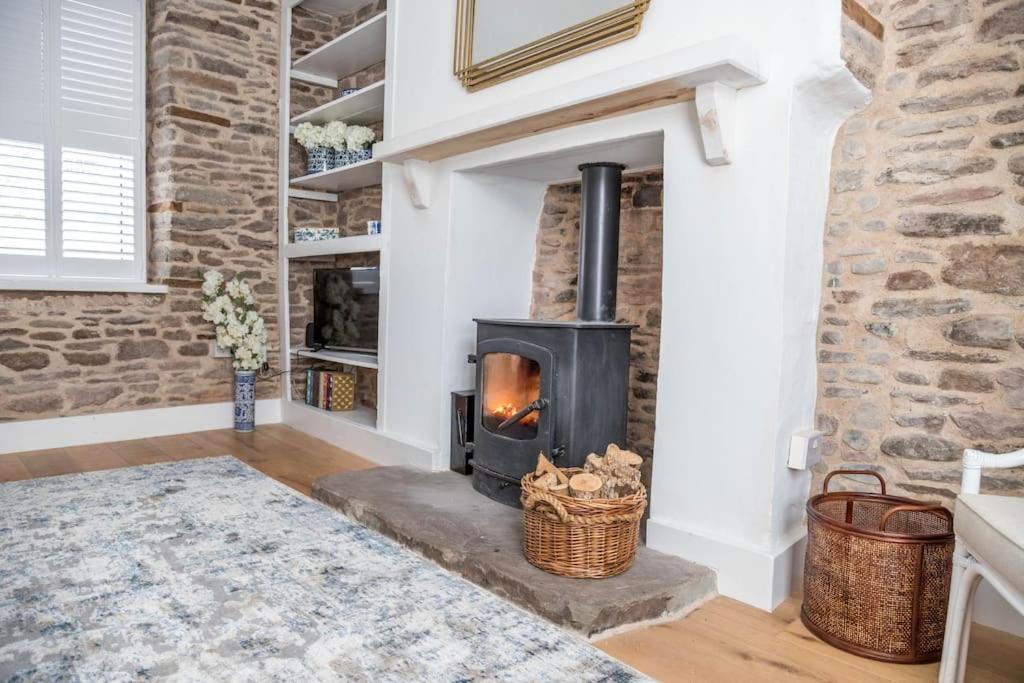 Luxury Cottage Near Hay-On-Wye Llanigon Exterior foto